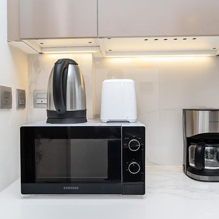 Escape24 Stylish Studio Azizi Riviera 8 Meydan One دبي المظهر الخارجي الصورة