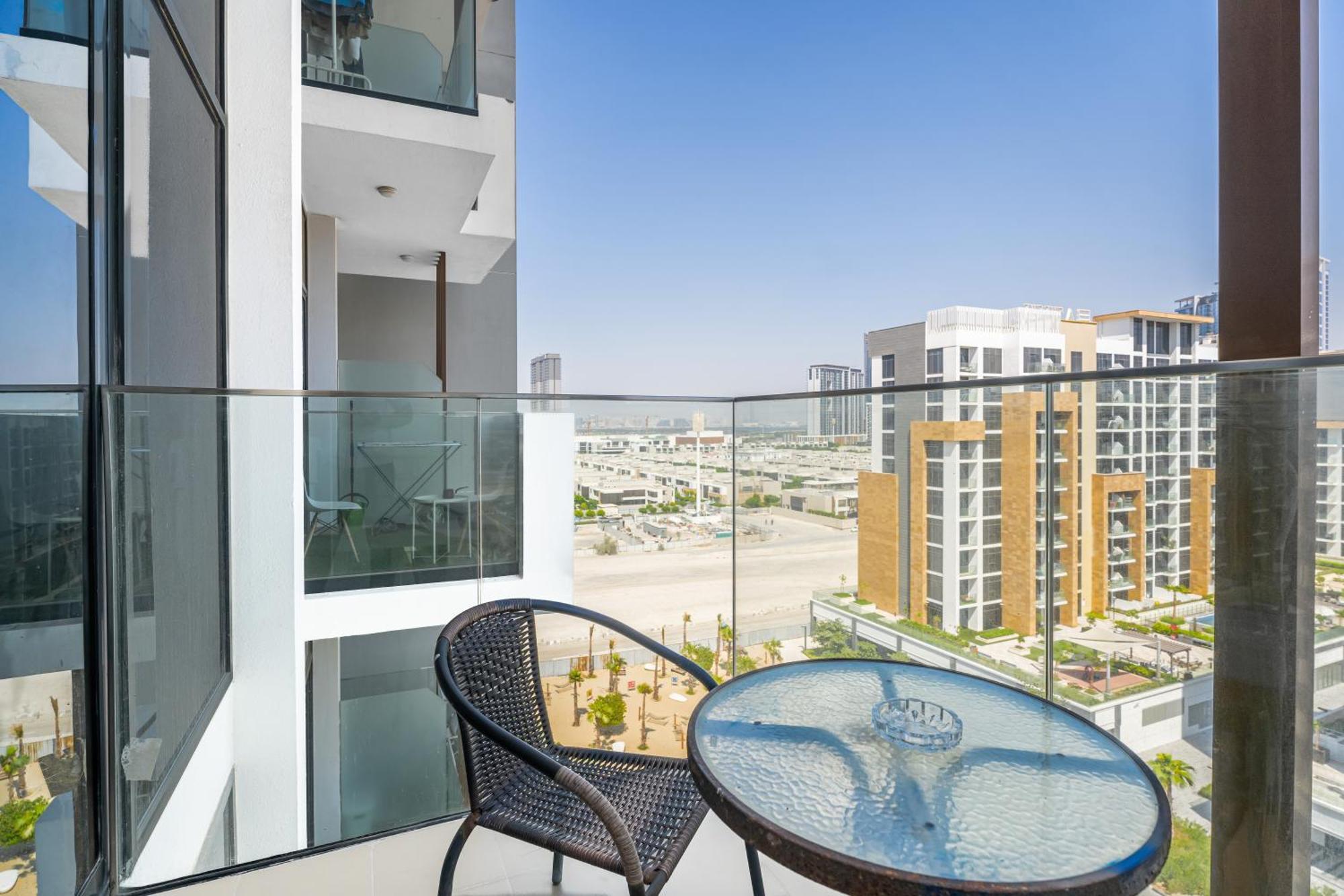 Escape24 Stylish Studio Azizi Riviera 8 Meydan One دبي المظهر الخارجي الصورة